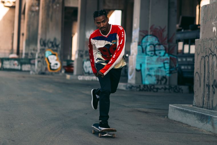 Diamond Suppy comes straight out of the skateboard scene.
