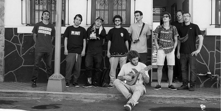 Das Team von JART Skateboards.
