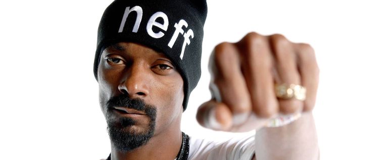 Snoop Dogg est équipé par NEFF.
